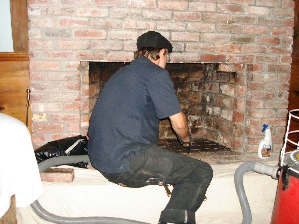 Tips On How To Clean A Chimney - Love Home 520