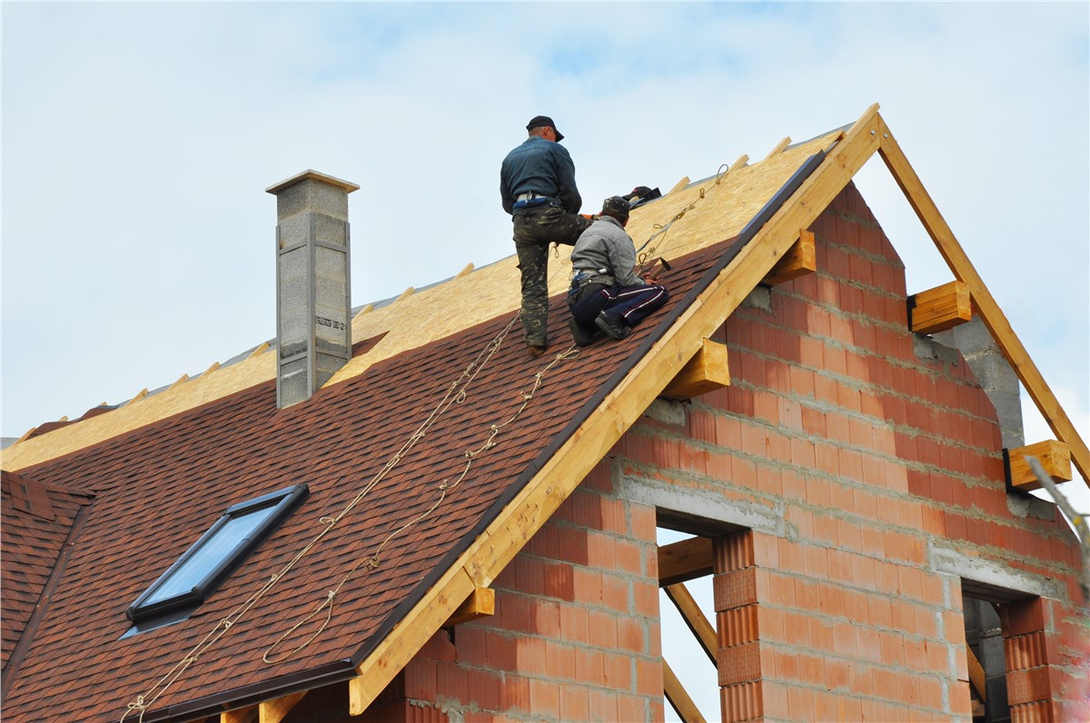 Points to Keep in Mind While Opting for a Roofing Contractor