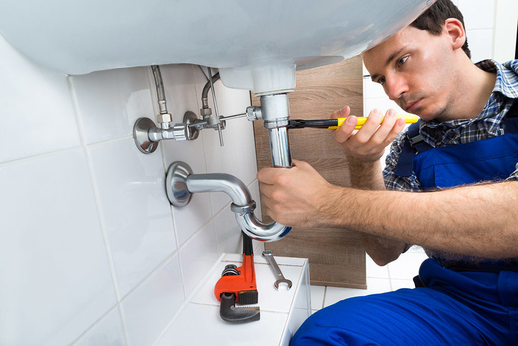 How Do You Find a Good Plumber to Trust