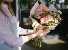 Good Idea to Give Flowers as a Gift
